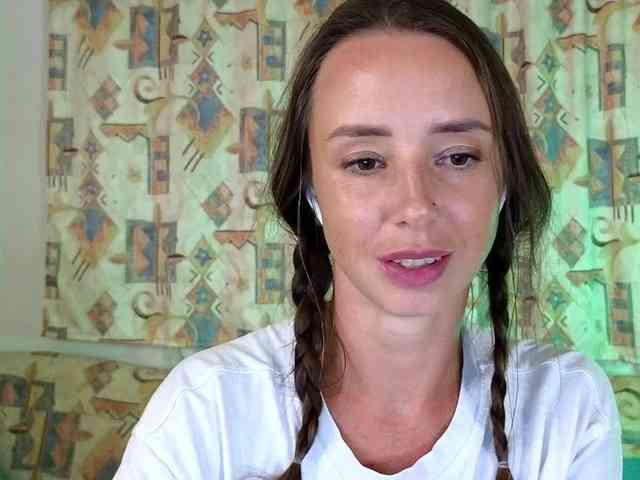 Miss_Milka webcam