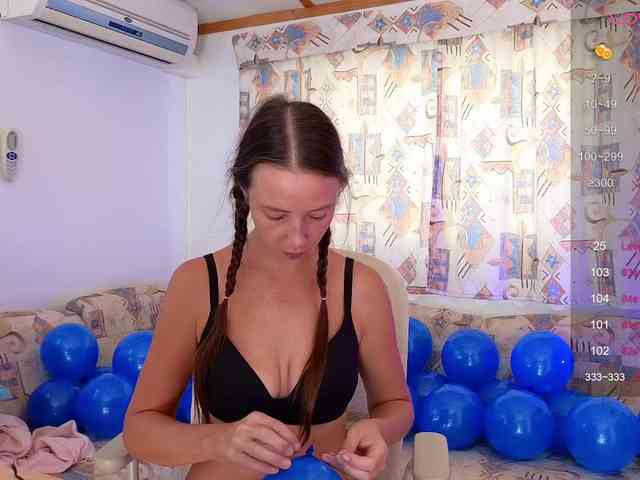 Miss_Milka webcam