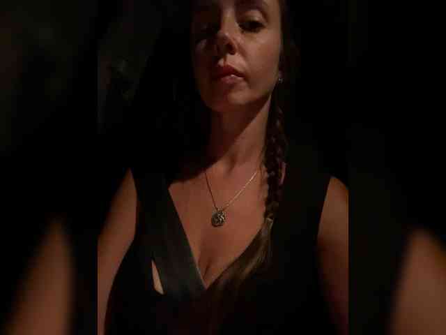 Miss_Milka webcam