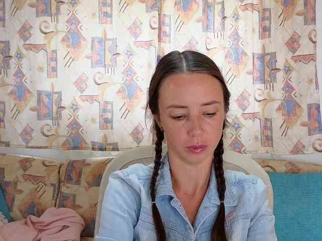 Miss_Milka webcam