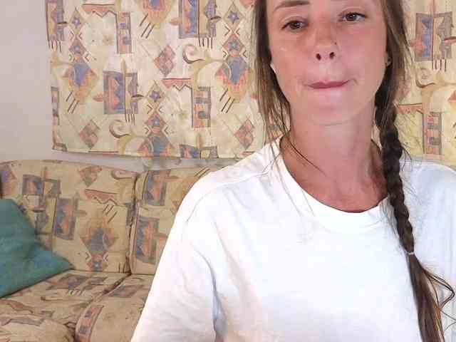 Miss_Milka webcam