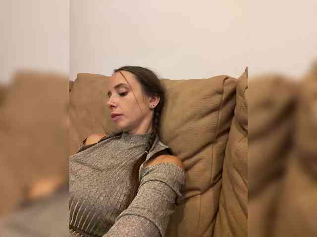 Miss_Milka webcam