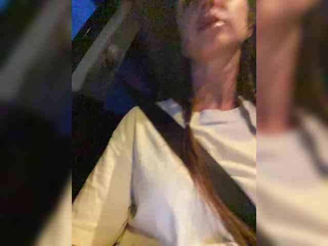 Miss_Milka webcam