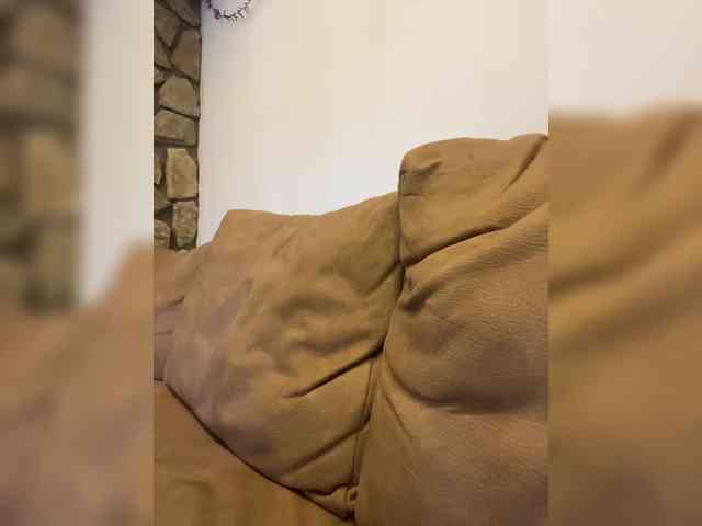 Miss_Milka webcam