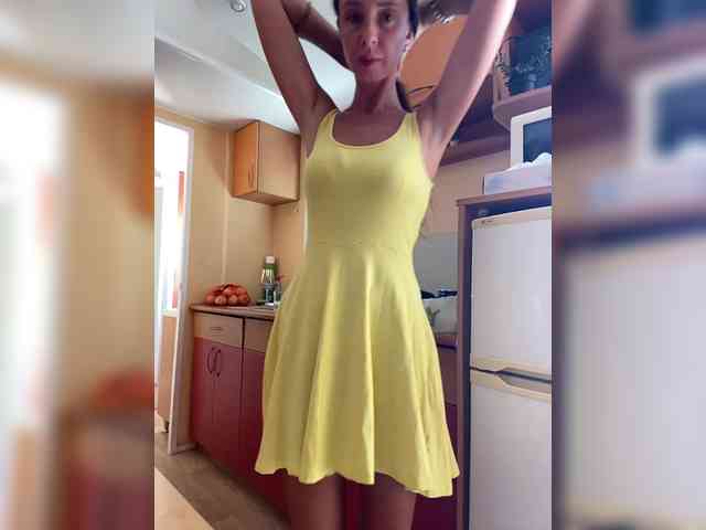 Miss_Milka webcam
