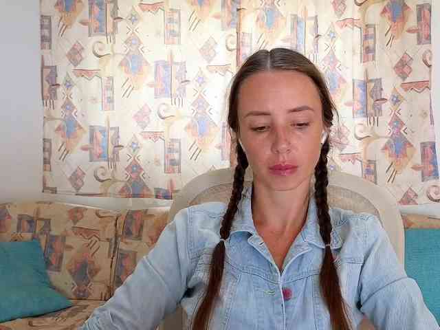 Miss_Milka webcam