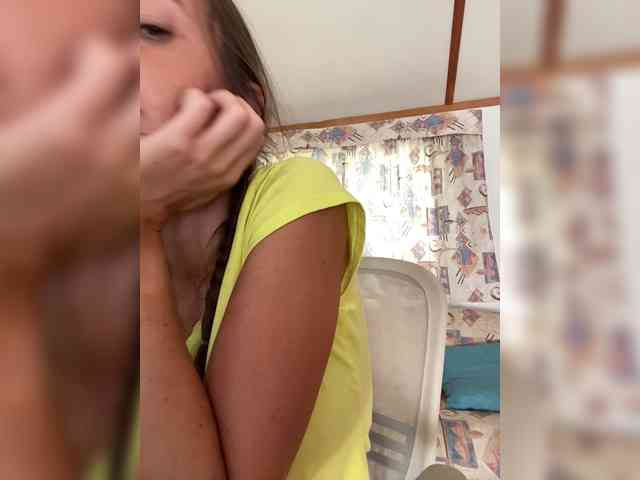 Miss_Milka webcam