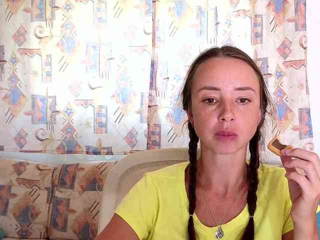 Miss_Milka webcam