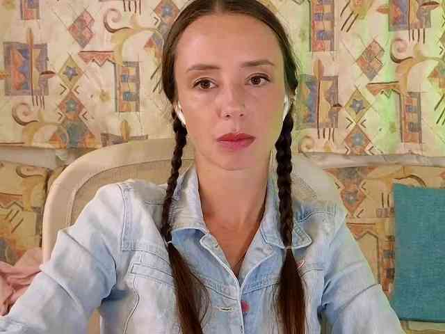 Miss_Milka webcam
