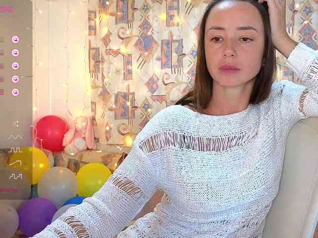 Miss_Milka webcam