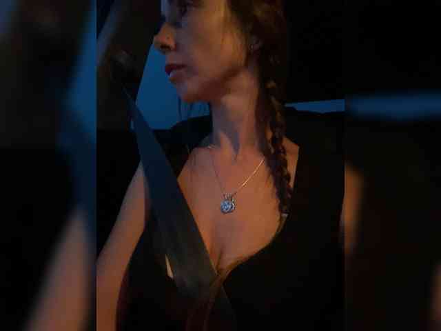 Miss_Milka webcam