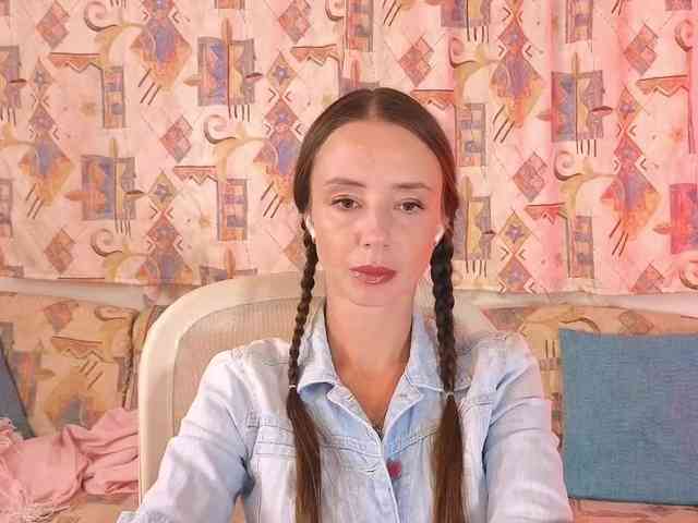 Miss_Milka webcam