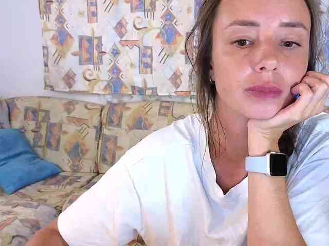 Miss_Milka webcam