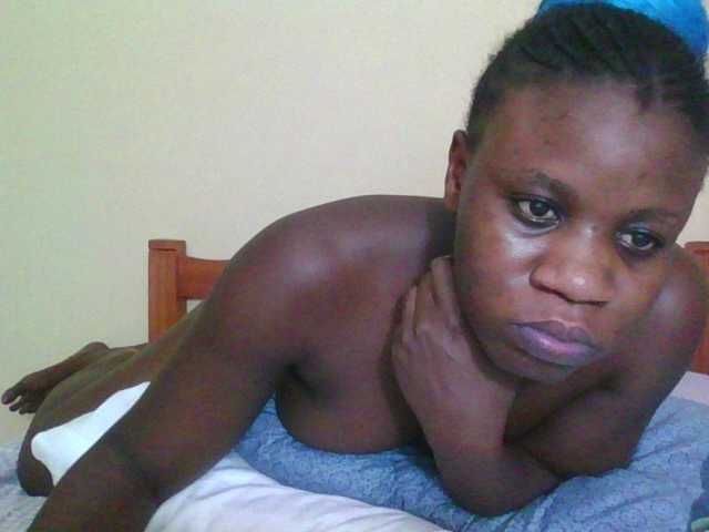 Babyrozzilah's BongaCams show and profile