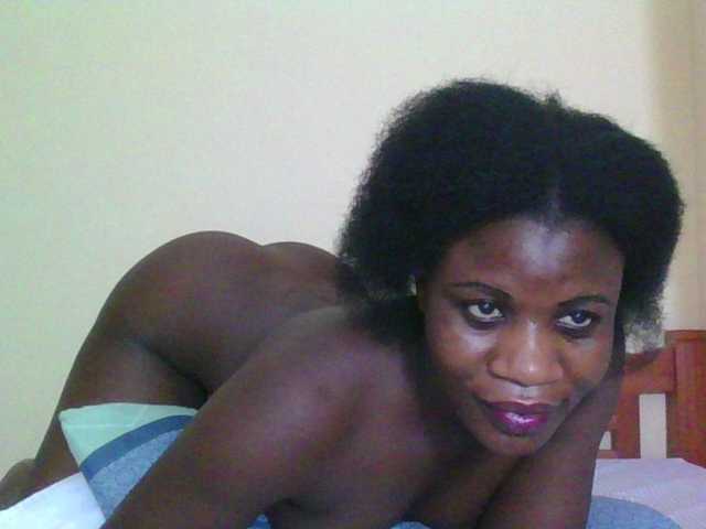 Babyrozzilah's BongaCams show and profile