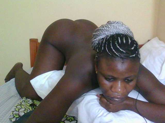 Babyrozzilah's BongaCams show and profile