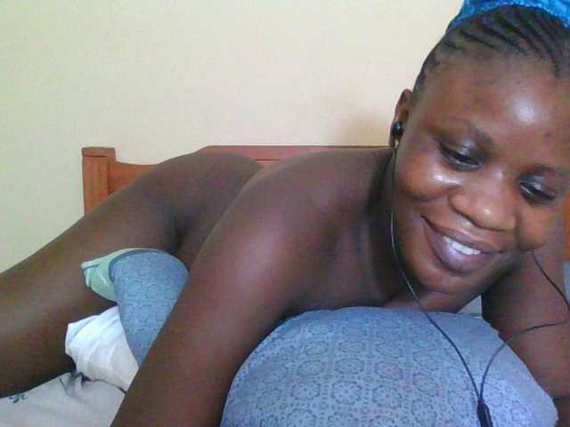 Babyrozzilah's BongaCams show and profile