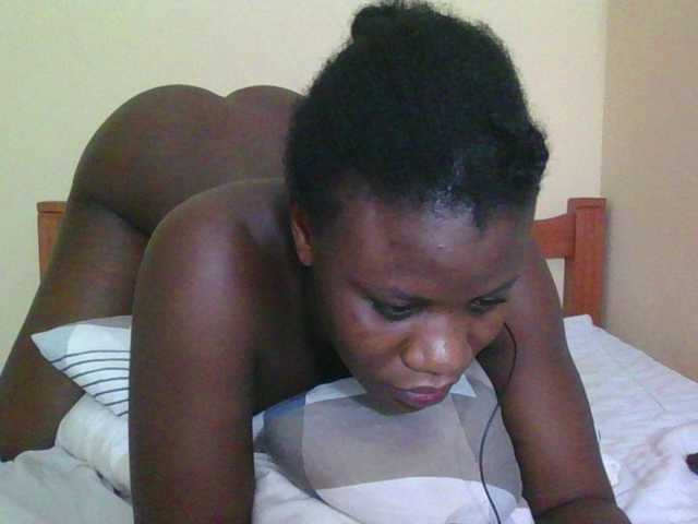 Babyrozzilah's BongaCams show and profile