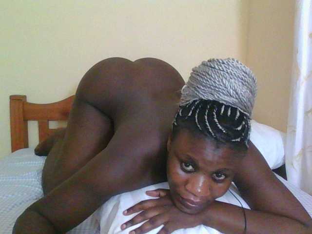 Babyrozzilah's BongaCams show and profile