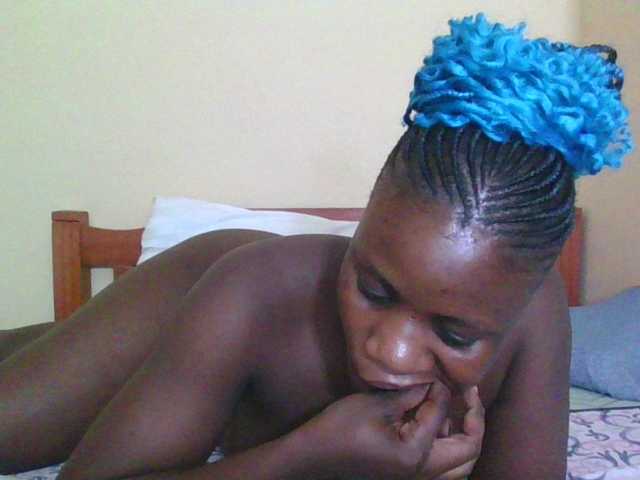 Babyrozzilah's BongaCams show and profile