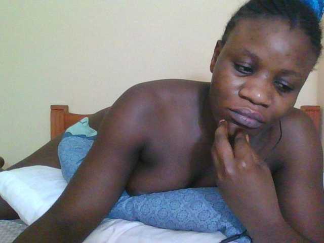 Babyrozzilah's BongaCams show and profile