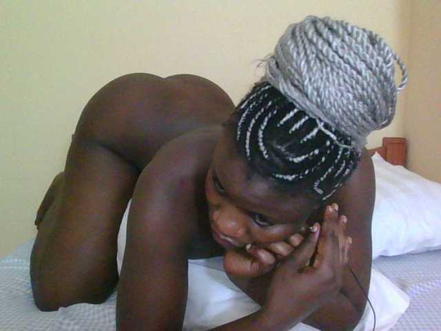 Babyrozzilah's BongaCams show and profile