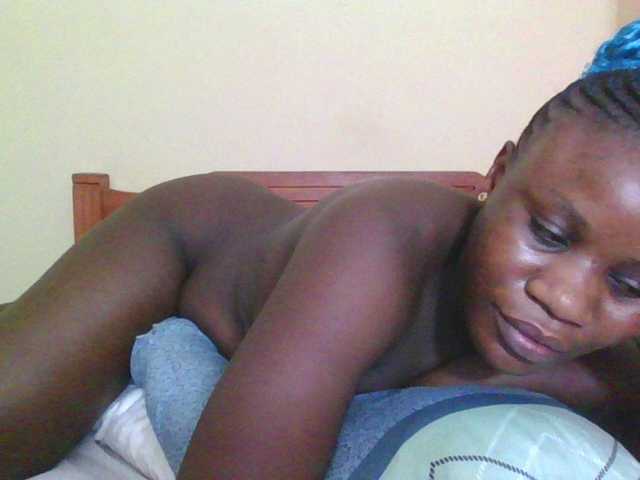 Babyrozzilah's BongaCams show and profile