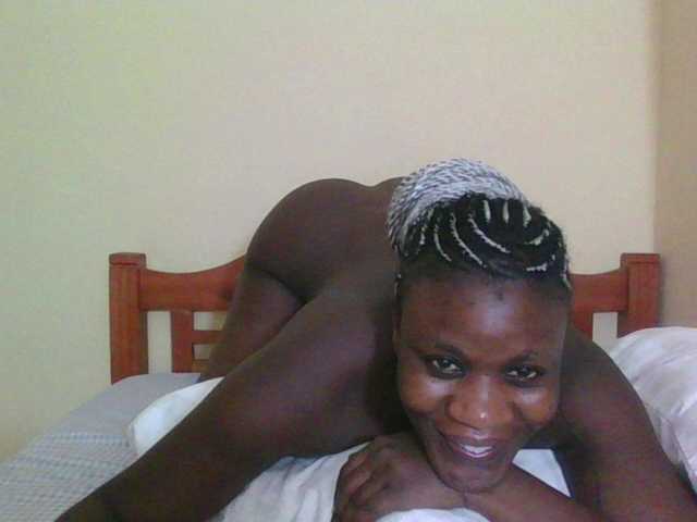 Babyrozzilah's BongaCams show and profile