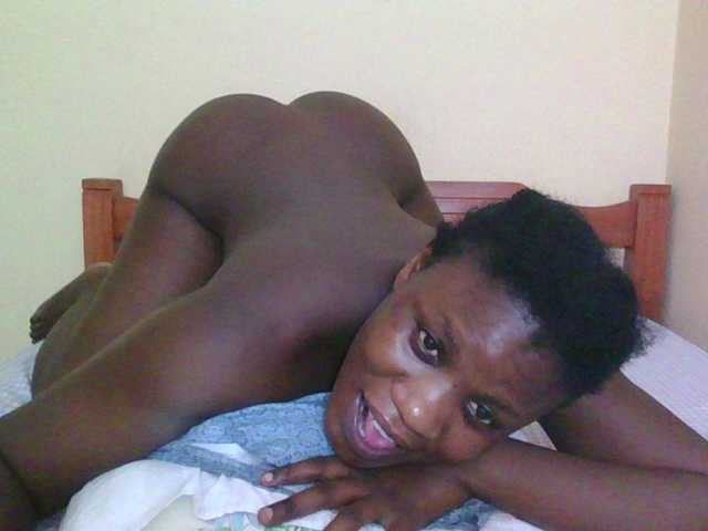 Babyrozzilah's BongaCams show and profile