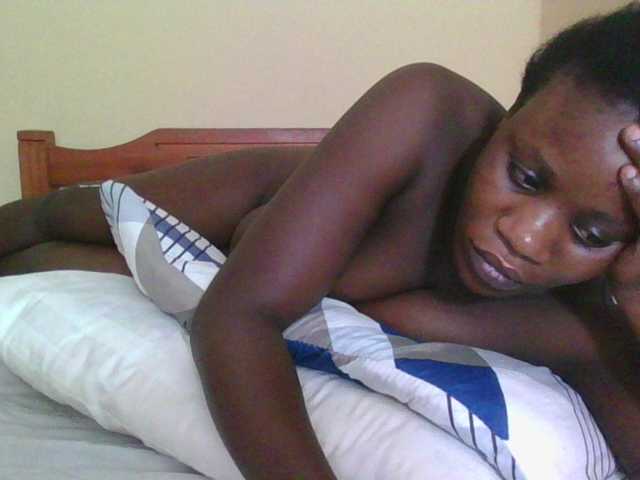 Babyrozzilah's BongaCams show and profile