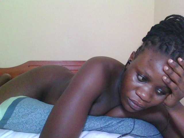 Babyrozzilah's BongaCams show and profile