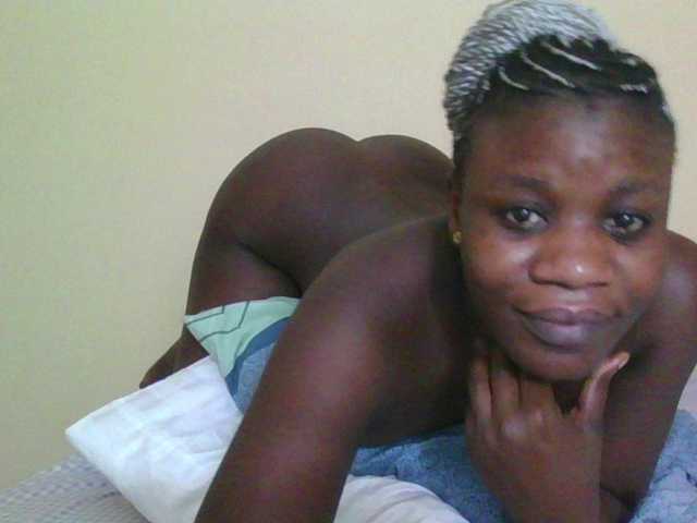 Babyrozzilah's BongaCams show and profile