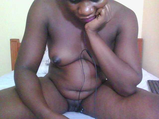 Babyrozzilah's BongaCams show and profile