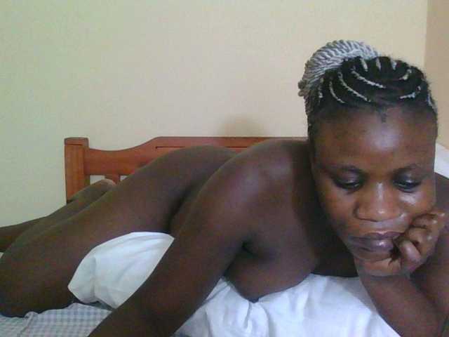 Babyrozzilah's BongaCams show and profile