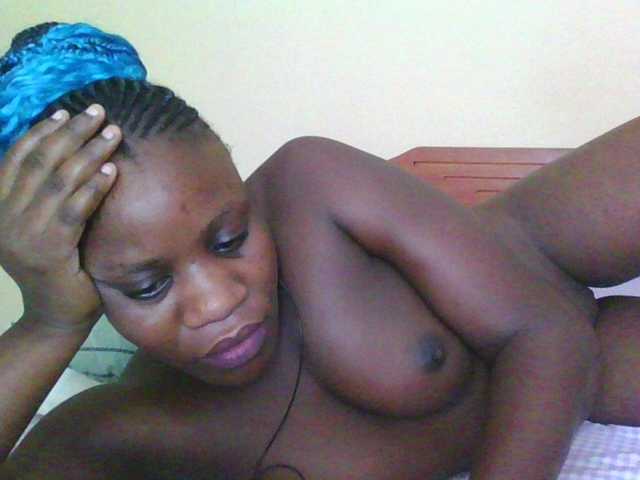 Babyrozzilah's BongaCams show and profile