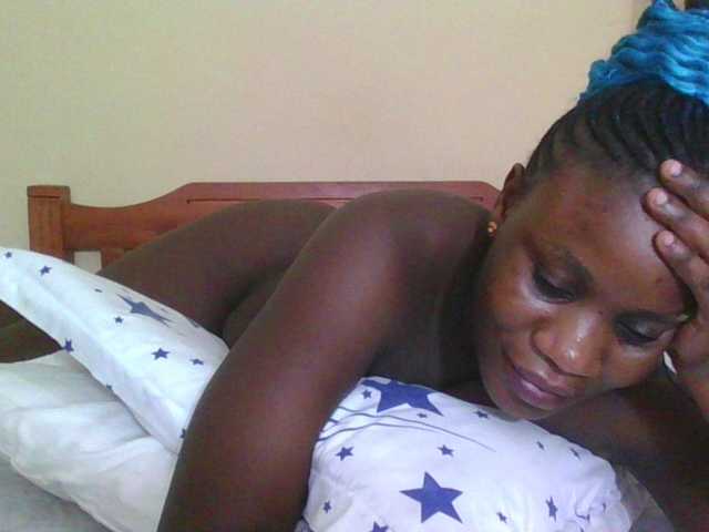 Babyrozzilah's BongaCams show and profile