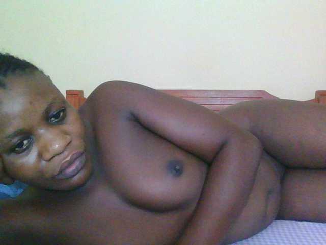 Babyrozzilah's BongaCams show and profile