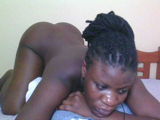 Babyrozzilah's BongaCams show and profile