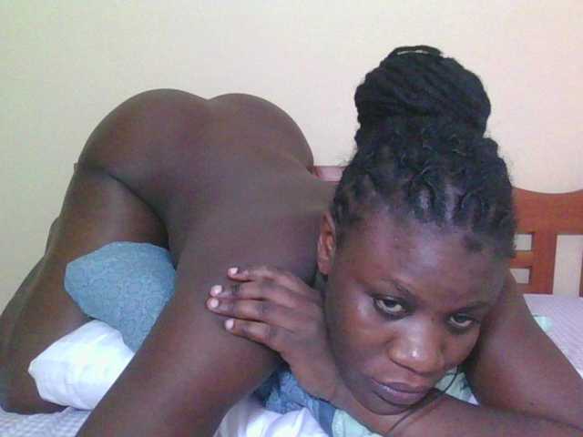 Babyrozzilah's BongaCams show and profile