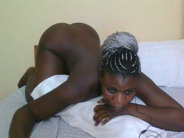 Babyrozzilah's BongaCams show and profile