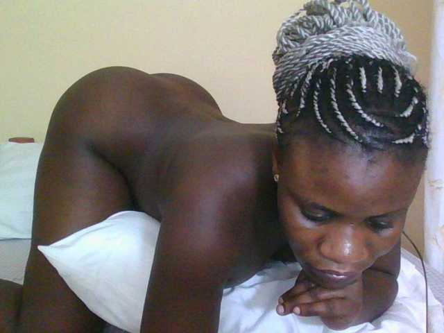 Babyrozzilah's BongaCams show and profile