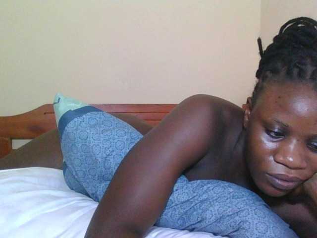 Babyrozzilah's BongaCams show and profile