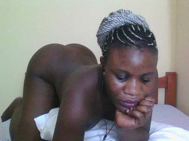 Babyrozzilah's BongaCams show and profile