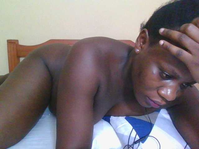 Babyrozzilah's BongaCams show and profile