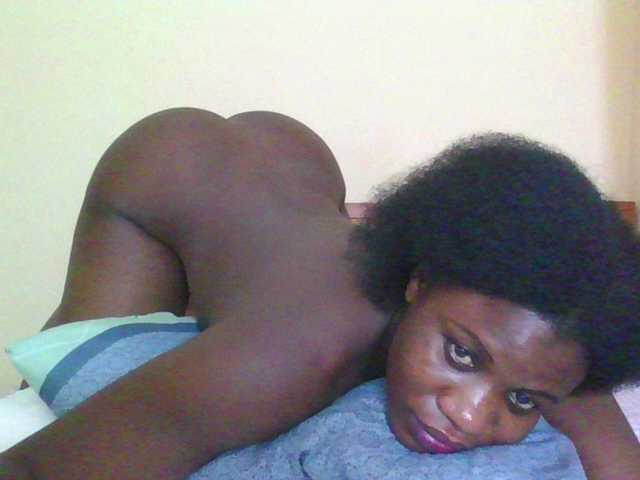 Babyrozzilah's BongaCams show and profile