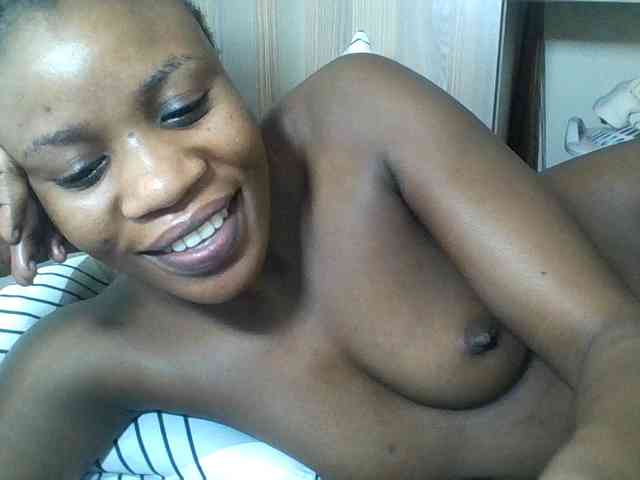 Babyrozzilah webcam