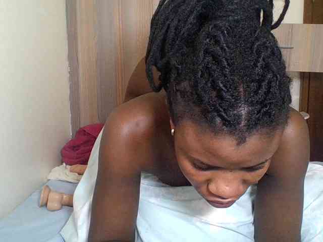 Babyrozzilah webcam