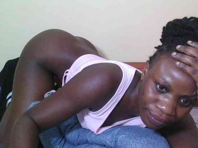 Babyrozzilah webcam