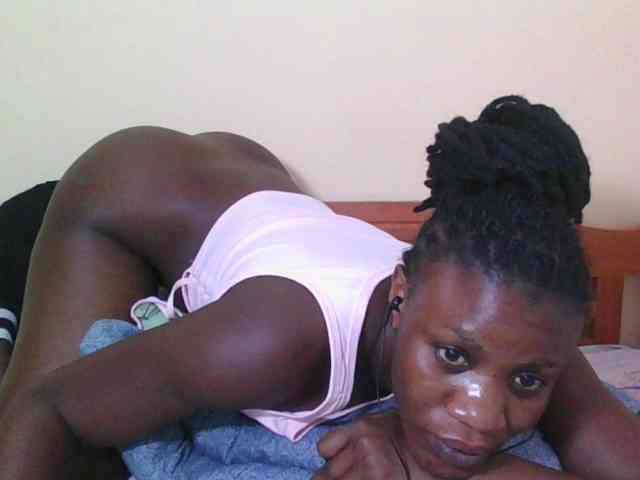 Babyrozzilah webcam