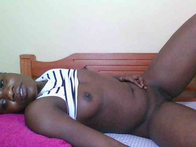 Babyrozzilah webcam
